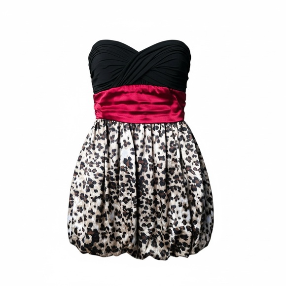 BCX Dresses & Skirts - BCX Strapless Leopard Bubble Mini Dress - Size 5